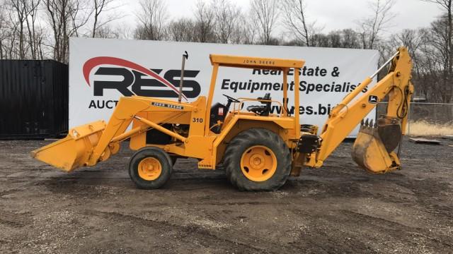 John Deere 310 Backhoe