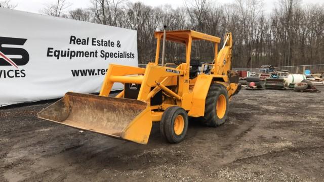 John Deere 310 Backhoe