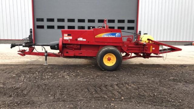 "ABSOLUTE" '13 New Holland BC5070 Sm Square Baler