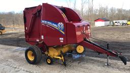 "ABSOLUTE" 2014 New Holland 450 Round Baler