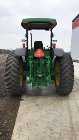 "ABSOLUTE" 1998 John Deere 7210 MFWD Tractor