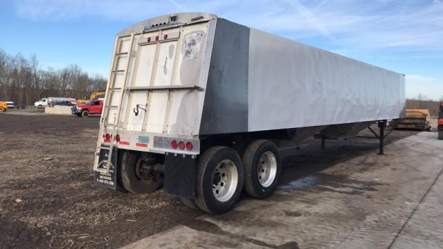 2015 Merritt 40' Grain Hopper Train