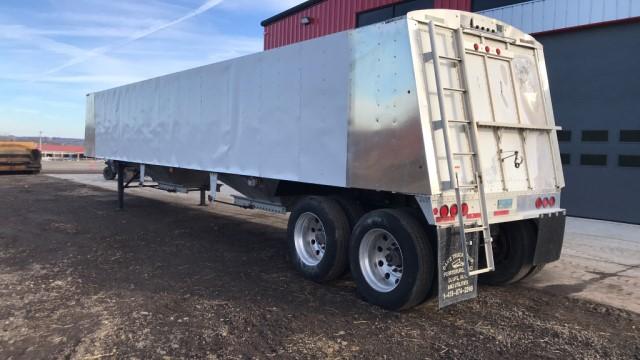 2015 Merritt 40' Grain Hopper Train