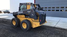 "ABSOLUTE" John Deere 332G Wheel Skid Loader