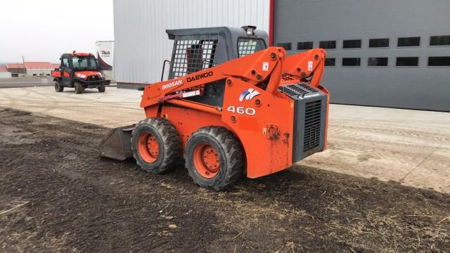 Daewoo 460H Wheel Skid Loader