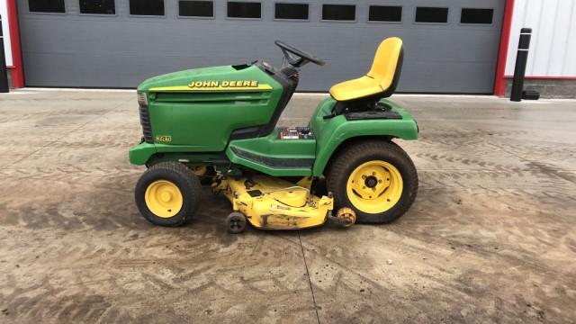 John Deere 345 Lawn Mower