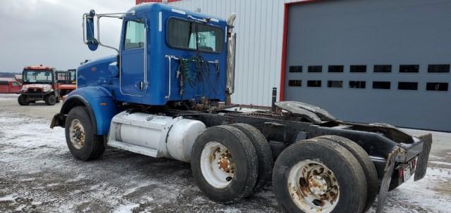 2008 Perterbilt 367 Semi Tractor