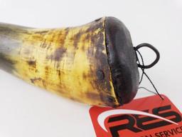 Gun powder horn