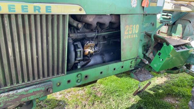 John Deere 2510 Diesel tractor