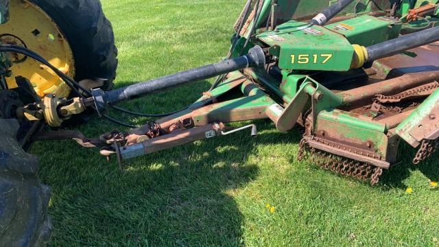 "ABSOLUTE" John Deere 1517 Batwing Mower