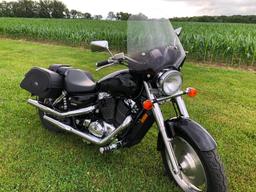 like new '04 Honda Shadow Sabre 1100 motorcycle