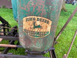 John Deere 290 2 row 3pt corn planter