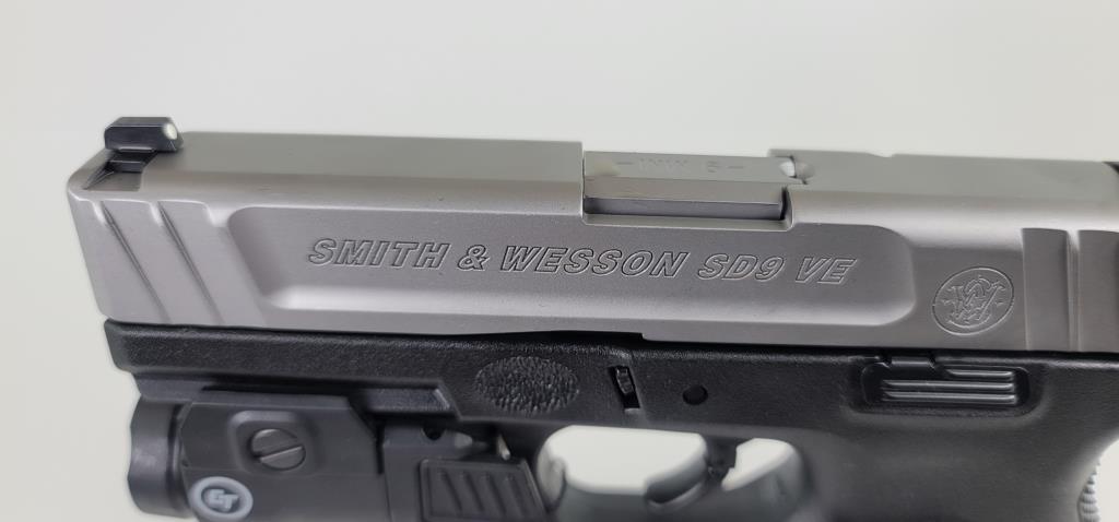 Smith & Wesson SD9VE 9mm Semi Auto Pistol