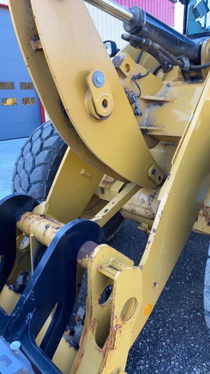 "ABSOLUTE" 2016 CAT 926M Wheel Loader