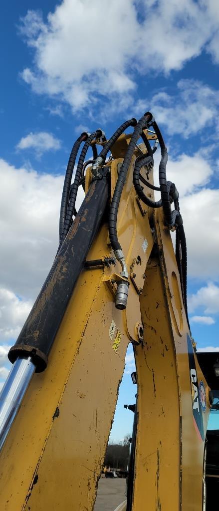 "ABSOLUTE" 2007 CAT 430E Backhoe