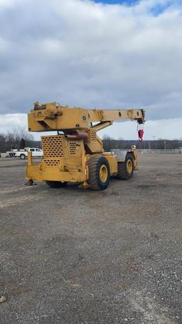 Grove RT-630B Crane