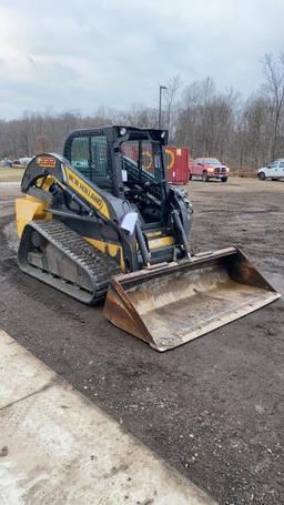 New Holland C232 Skid Loader