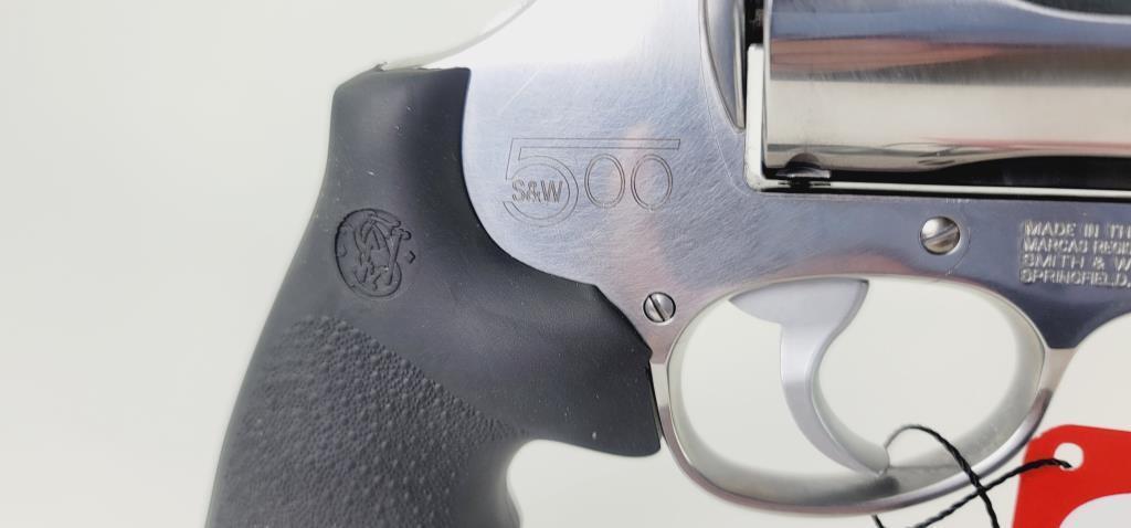 Smith & Wesson 500 500 S&W Double Action Revolver