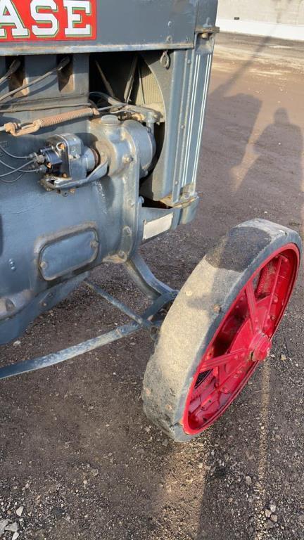 "ABSOLUTE" Case L 2WD Tractor