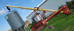 Westfield MK100-36 transport auger with swing away