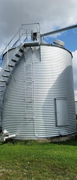 18' 5-ring grain bin, stir all, aeration floor