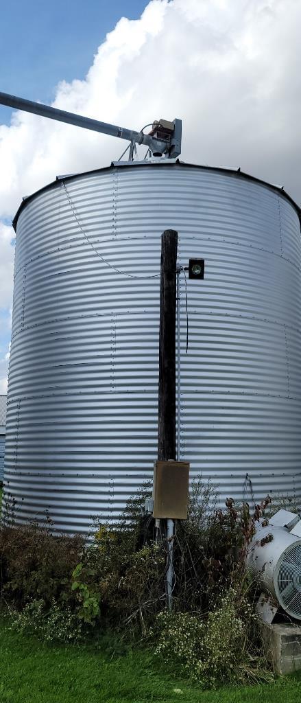 18' 5-ring grain bin, stir all, aeration floor