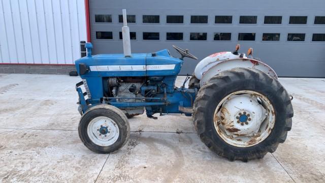 "ABSOLUTE" Ford 3000 2WD Tractor