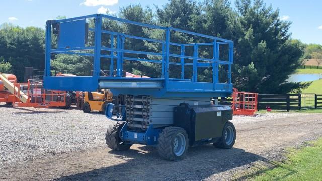 2005 Genie GS3268 All Terrain Scissor Lift