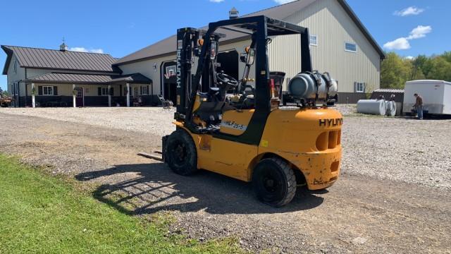 Hyundai HLF25-5 Forklift