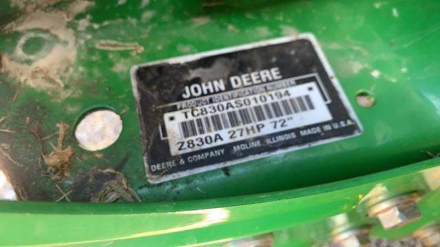 John Deere Z830A Zero-Turn Lawn Mower