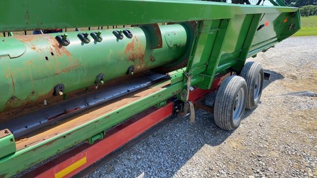 2008 John Deere 635F Hydraflex grain platform