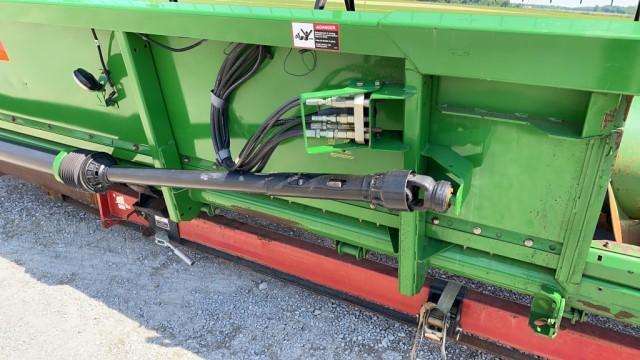 2008 John Deere 635F Hydraflex grain platform