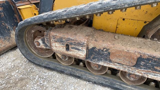 2013 John Deere 323D track skid loader