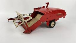 Tru-Scale Toy Combine