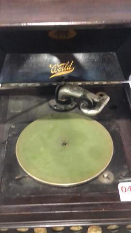 World Phonograph Company Record Player