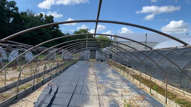 16'x96' Quonset Hoop Greenhouse Structure