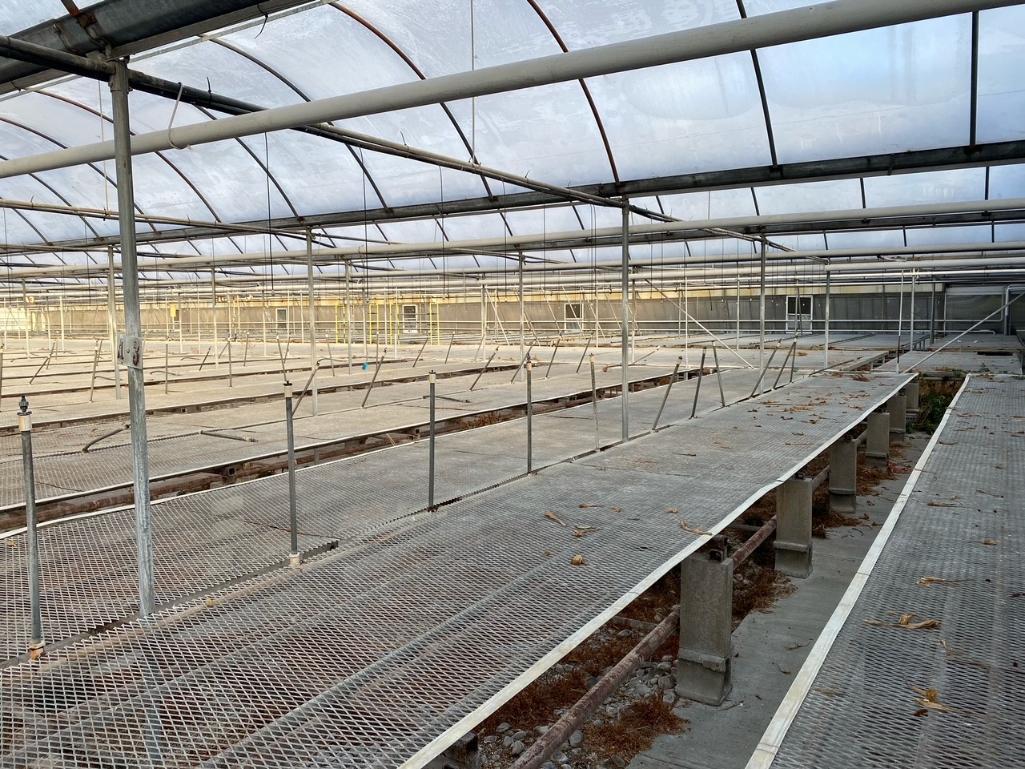 9-Gutter Connect Greenhouse