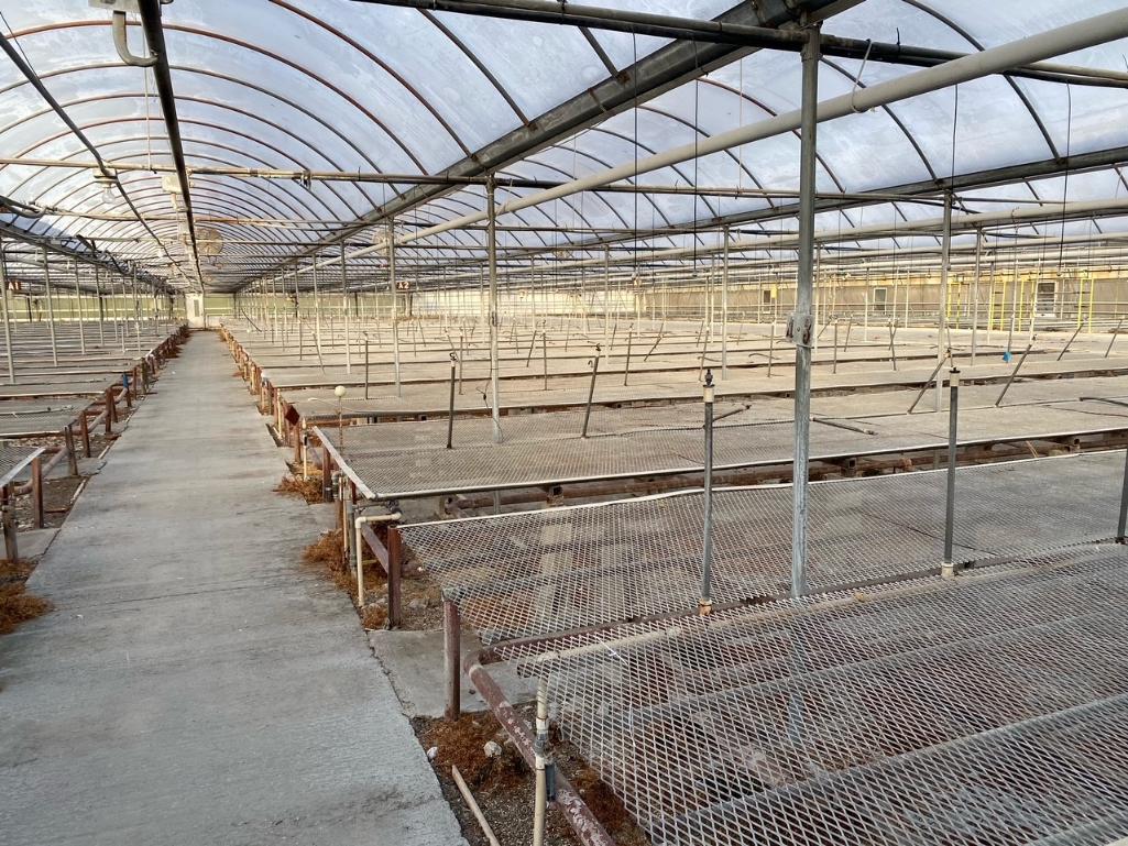 9-Gutter Connect Greenhouse