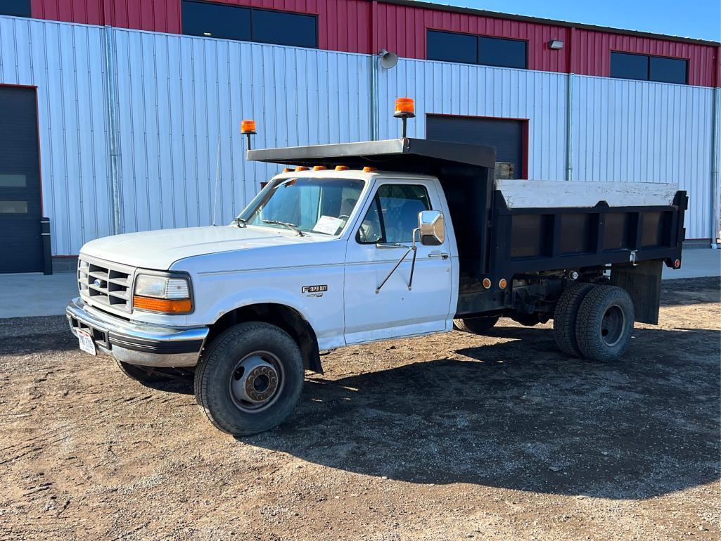 "ABSOLUTE" 1997 Ford F-Super Duty Dump Truck