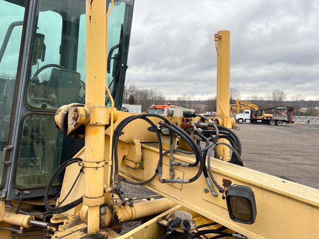 "ABSOLUTE" 2001 New Holland RG 80 Grader