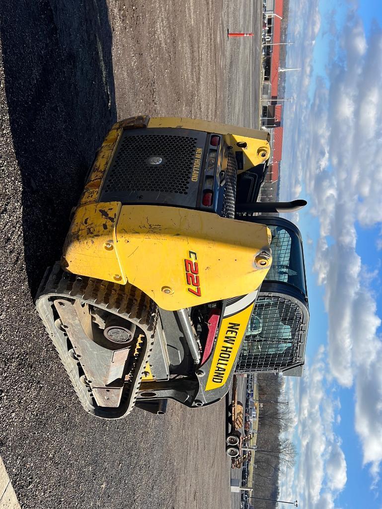 "ABSOLUTE" 2011 New Holland C227 Skid Loader