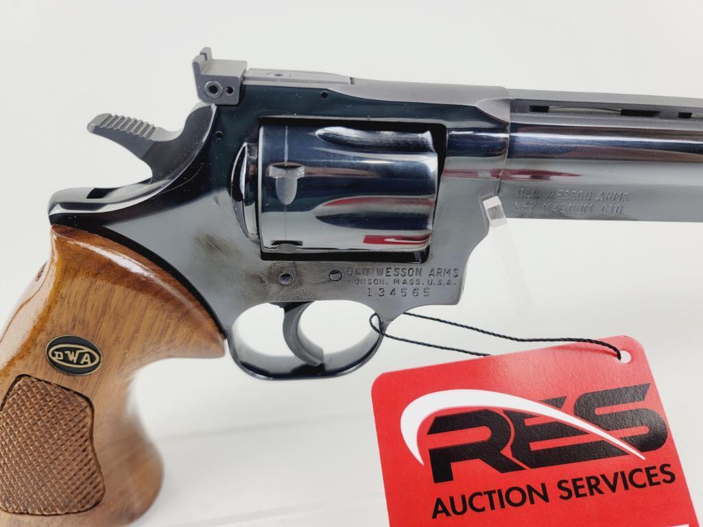 Dan Wesson 357 357MAG Double Action Revolver