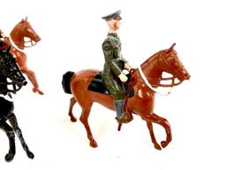 (6) 3" Plastic Proprietors Horse Mounted Soldiers