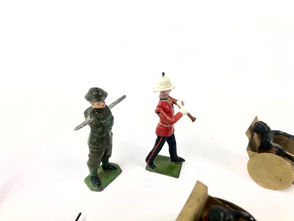 Assorted Diecast Soldiers/Figurines