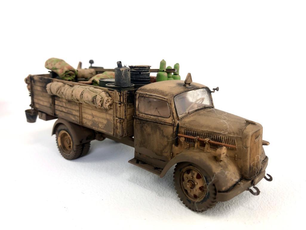 (5) Plastic WWII Era Military Vehicle Models