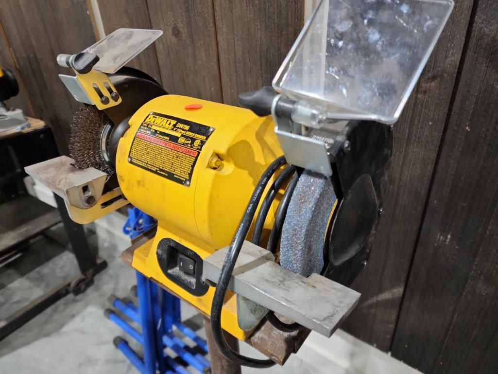 DeWalt 6" Bench Grinder