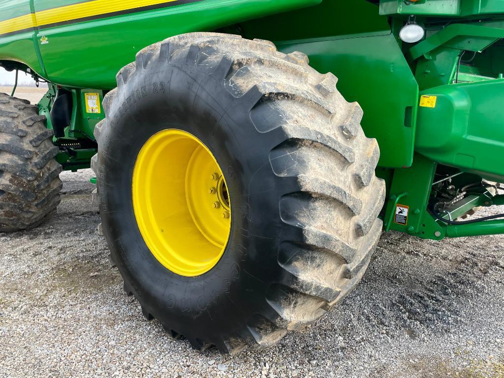 2010 John Deere 9670 STS Combine