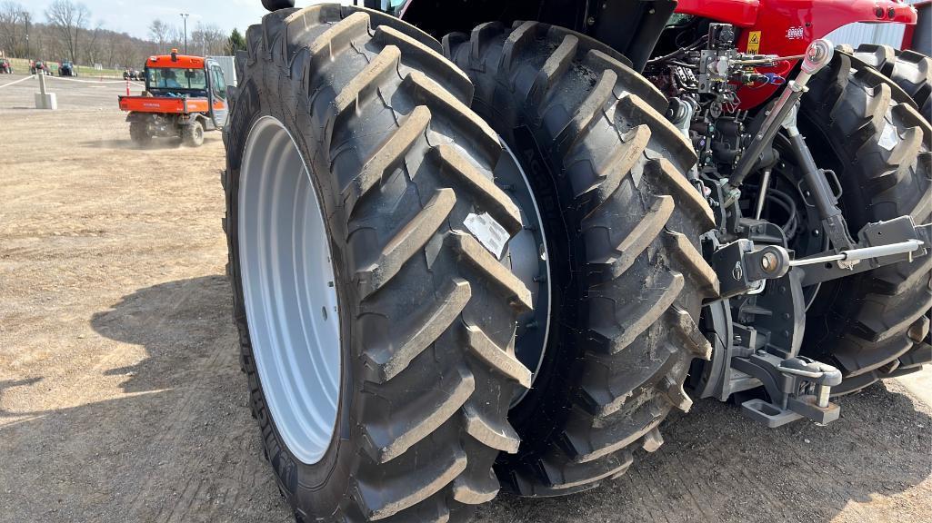 2022 Massey Ferguson 7720S Dyna VT 4WD Tractor