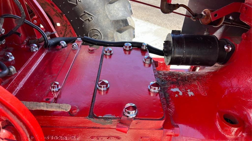 1952 Farmall Super M Pulling Tractor