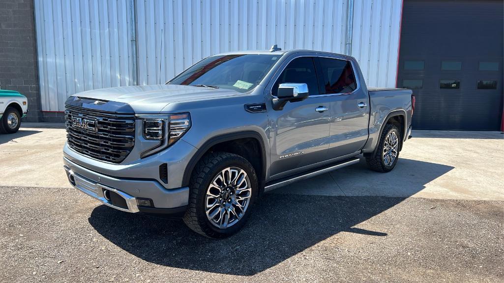 2023 GMC Sierra Crew Cab Pickup